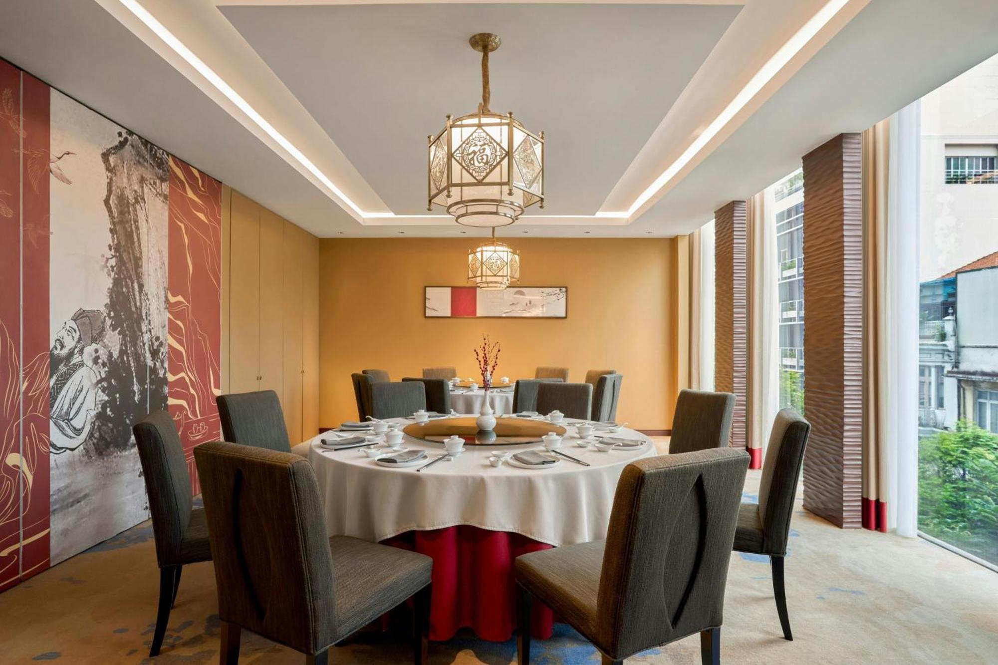 Sheraton Saigon Grand Opera Hotel Хошимін Екстер'єр фото