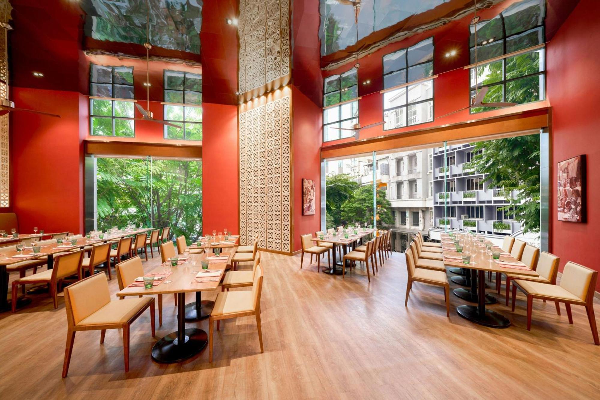 Sheraton Saigon Grand Opera Hotel Хошимін Екстер'єр фото